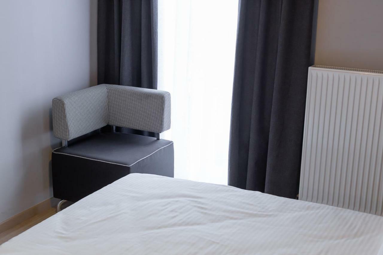 Barba Boutique Hotel Korce Room photo